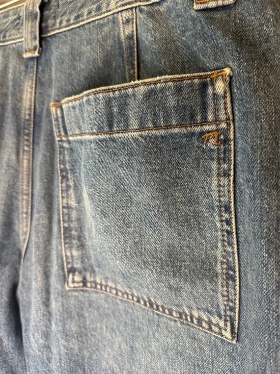 Madewell Women’s Petite Size 30 Darted Barrel Jeans - Picture 6 of 9